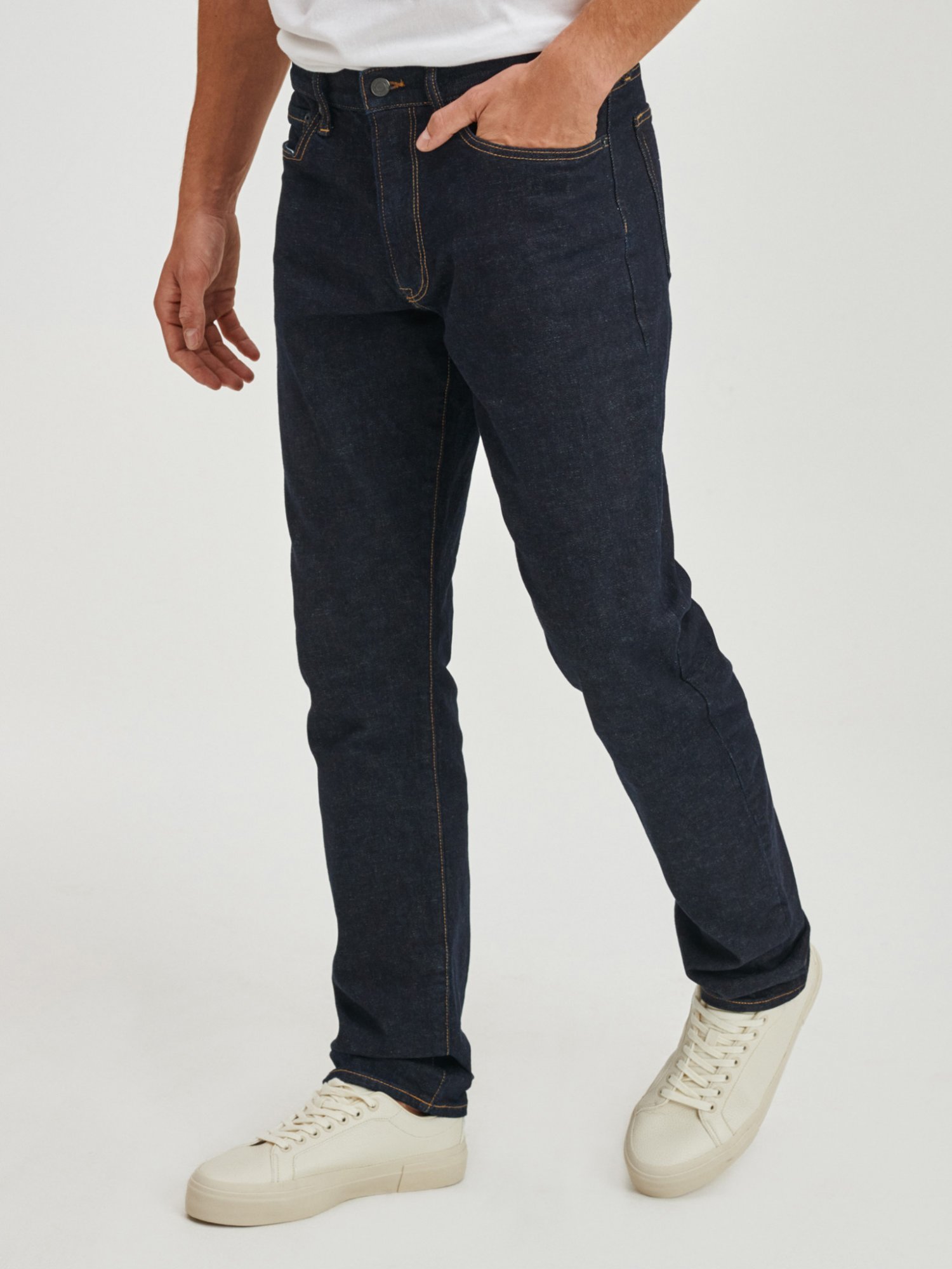 V-Straight Taper Saratoga Rinse Jeans GAP Modrá GAP